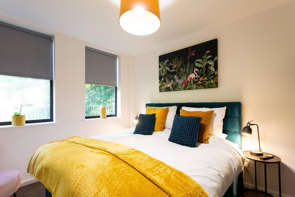 Polly'S Place Apartment Taunton & Free Off Road Parking & Wifi Exterior foto