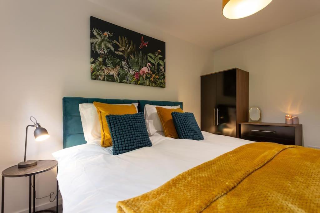 Polly'S Place Apartment Taunton & Free Off Road Parking & Wifi Exterior foto